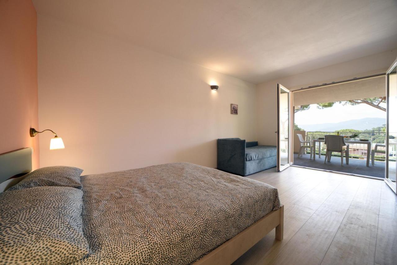 Residence Le Grazie Est Capoliveri  Eksteriør bilde